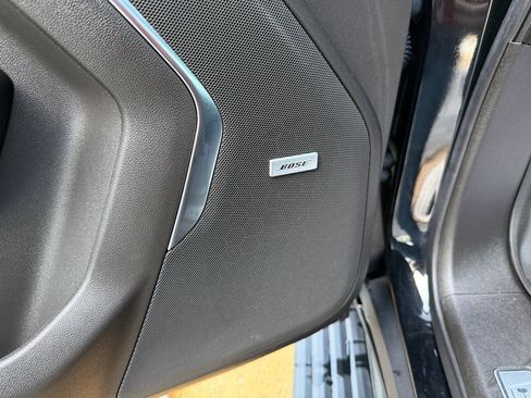 Used 2021 Chevrolet Tahoe High Country w/ Premium Package 2 image 16