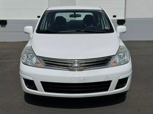 Used 2011 Nissan Versa 1.8 S FWD image 8