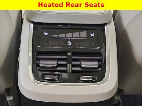 Used 2024 Volvo XC90 T8 Plus w/ Protection Package Premier image 32