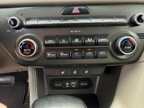 Used 2017 Kia Sportage EX w/ EX Premium Package image 15