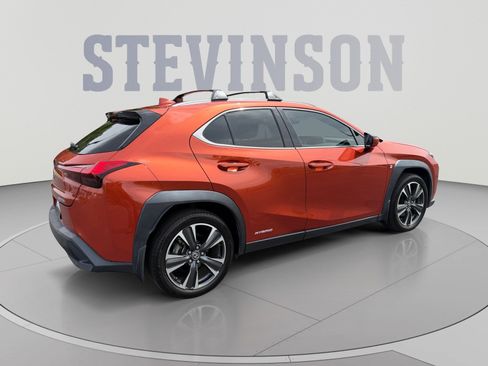 Used 2019 Lexus UX 250h w/ Premium Package AWD/4WD image 5