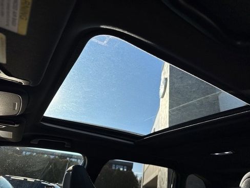 New 2025 Subaru Forester Premium image 21