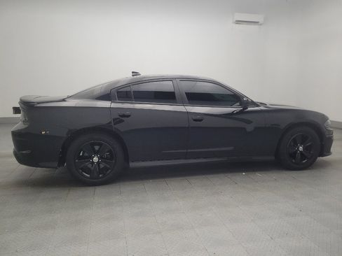 Used 2018 Dodge Charger SXT Plus RWD image 10