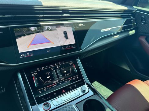 Certified 2026 Audi SQ8 Prestige AWD/4WD image 24