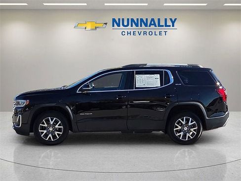 Certified 2023 GMC Acadia SLE w/ Driver Convenience Package image 2