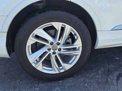 Used 2020 Audi Q7 3.0T Premium Plus AWD/4WD image 7