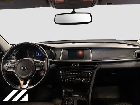 Used 2018 Kia Optima S FWD image 31