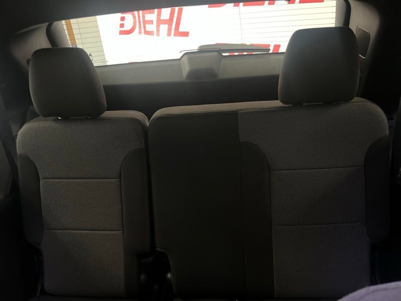 Used 2023 Chevrolet Traverse LT w/ LPO, Floor Liner Package AWD/4WD image 16