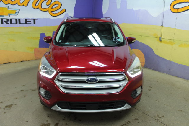 Used 2018 Ford Escape Titanium w/ Ford Safe & Smart Package AWD/4WD image 3