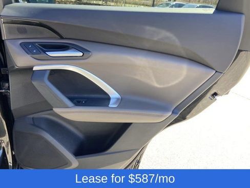 Used 2025 Audi Q5 Premium w/ Convenience Package AWD/4WD image 30