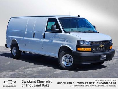 New 2025 Chevrolet Express 3500 Extended w/ Driver Convenience Package