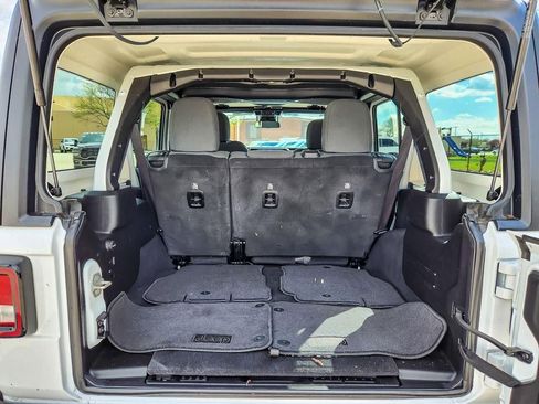 Used 2024 Jeep Wrangler Unlimited Sport AWD/4WD image 20
