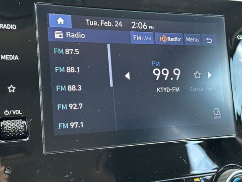 Used 2022 Hyundai Tucson SE image 20