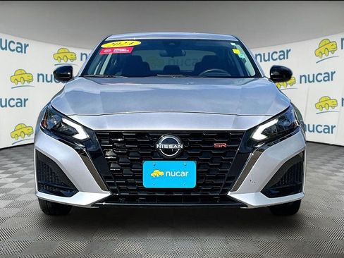 Used 2024 Nissan Altima 2.5 SR AWD/4WD image 2