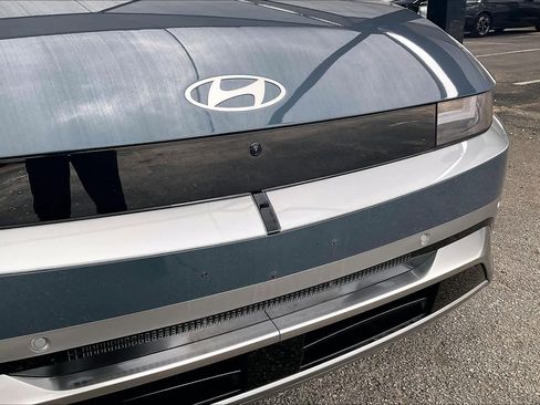 Certified 2025 Hyundai Ioniq 5 Limited RWD image 29