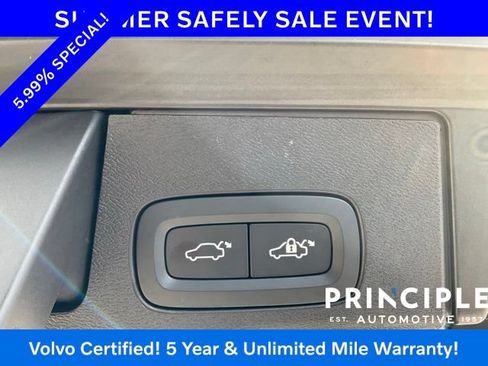 Certified 2024 Volvo XC60 B5 Plus w/ Protection Package Premier AWD/4WD image 29