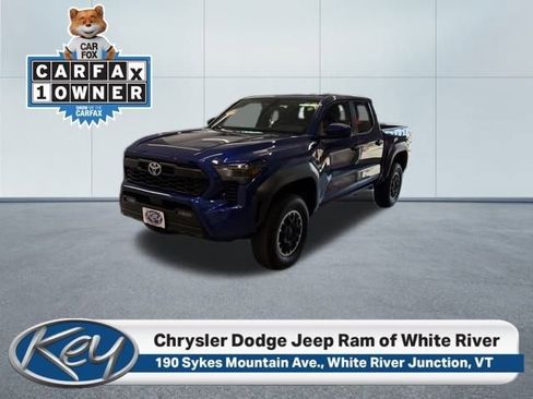 Used 2024 Toyota Tacoma TRD Sport image 1