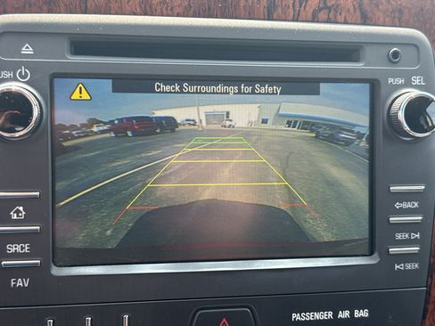 Certified 2014 Chevrolet Traverse LT w/ All-Star Edition FWD image 17