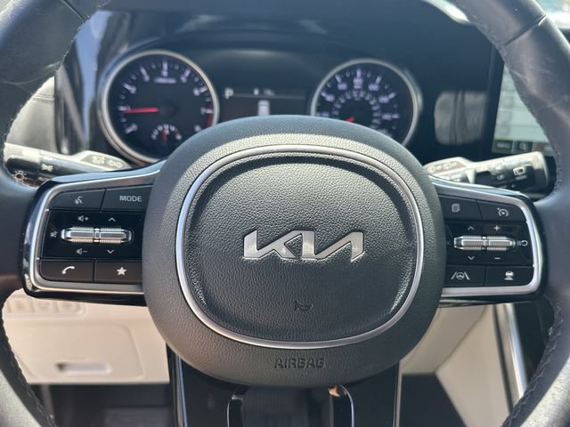 Certified 2024 Kia Carnival EX FWD image 19