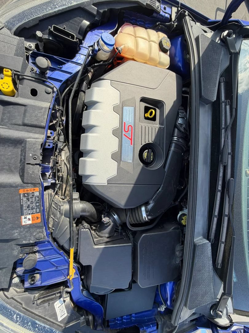Used 2015 Ford Focus ST w/ Equipment Group 401A FWD image 22