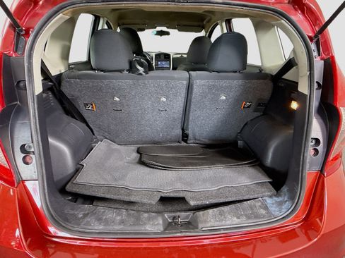 Used 2019 Nissan Versa Note SV image 34