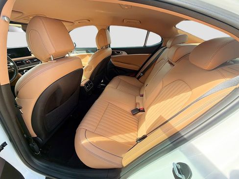 Used 2022 Genesis G70 3.3T image 23