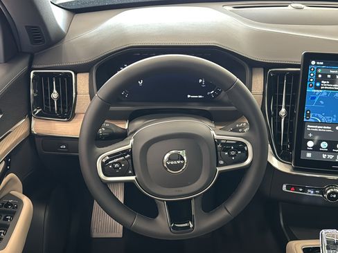 New 2026 Volvo XC90 B5 Core w/ Protection Package AWD/4WD image 12