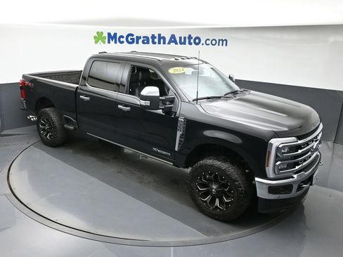 Used 2024 Ford F350 Lariat w/ Lariat Ultimate Package image 3