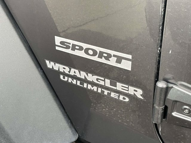 Used 2016 Jeep Wrangler Unlimited Sport w/ Quick Order Package 24S AWD/4WD image 10