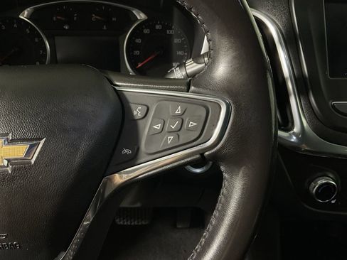 Used 2021 Chevrolet Equinox LT AWD/4WD image 27