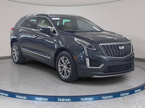 Used 2021 Cadillac XT5 Premium Luxury FWD image 4