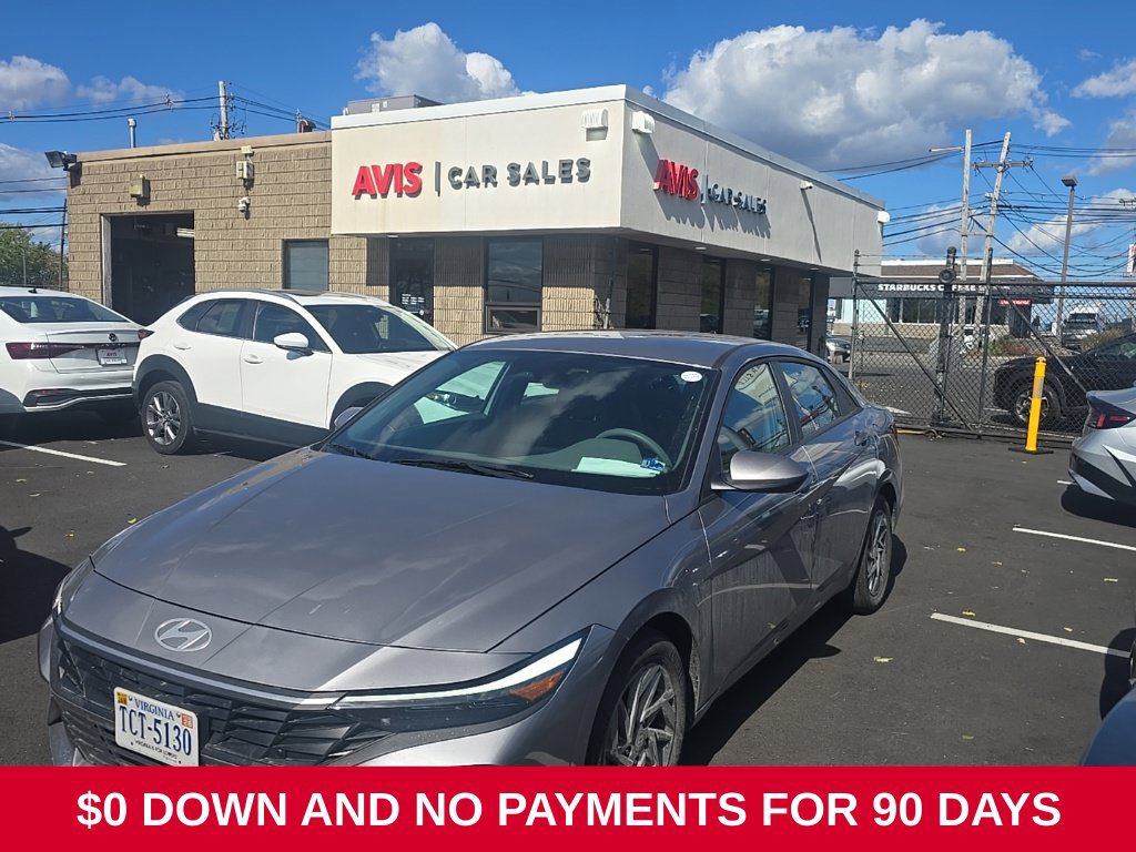 Used 2026 Hyundai Elantra Hybrid FWD image 1