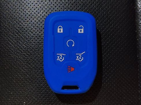 Used 2018 GMC Yukon SLT w/ Open Road Package image 32