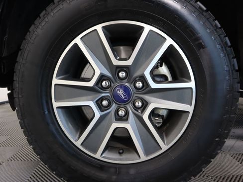 Used 2016 Ford F150 XLT w/ Equipment Group 301A Mid image 33