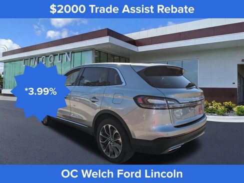 Used 2023 Lincoln Nautilus Reserve w/ Equipment Group 201A image 7