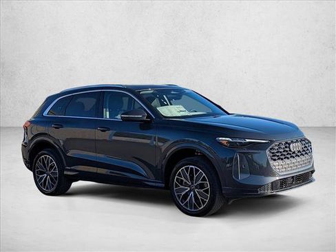 New 2025 Audi Q5 Premium Plus image 6