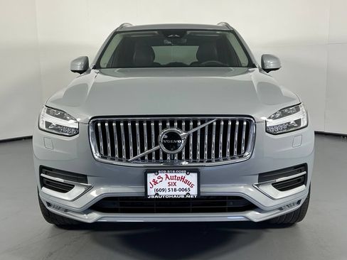 Used 2024 Volvo XC90 B6 Ultimate w/ Lounge Package AWD/4WD image 2