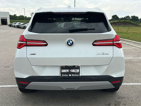 New 2026 BMW X3 xDrive30 w/ Premium Package AWD/4WD image 7