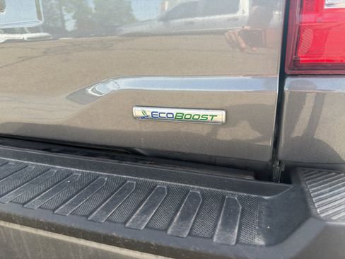 Used 2023 Ford F150 Lariat image 11