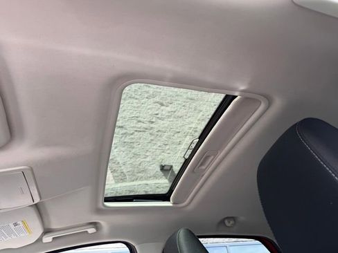 Used 2021 Ford EcoSport SE image 22