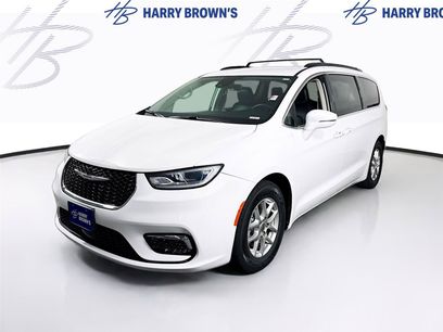 Used 2022 Chrysler Pacifica Touring-L