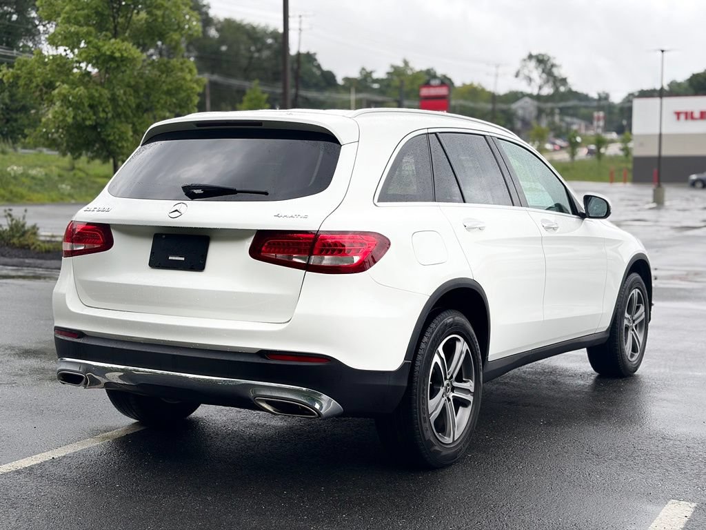 Used 2019 Mercedes-Benz GLC 300 4MATIC image 6