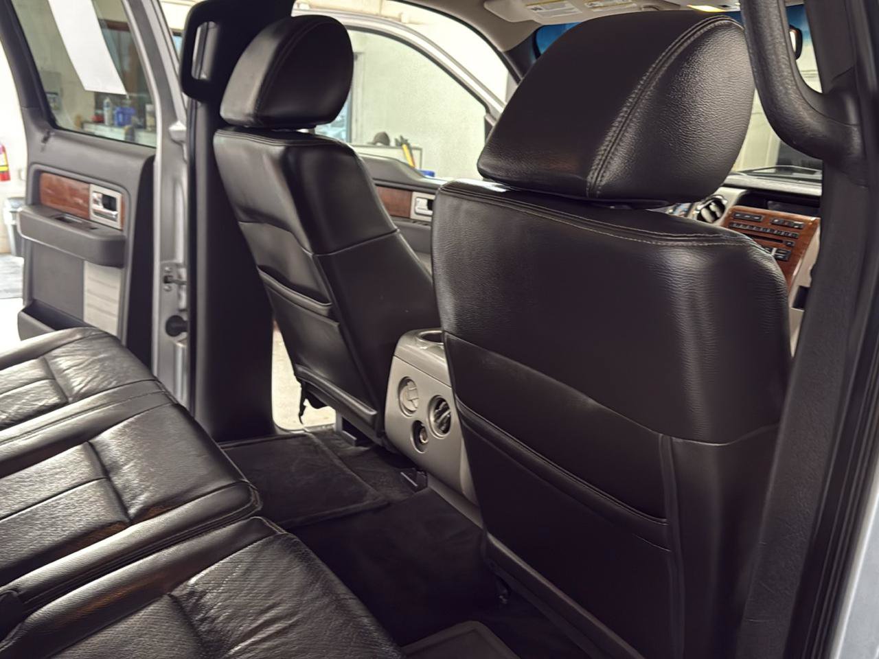 Used 2010 Ford F150 Lariat AWD/4WD image 38