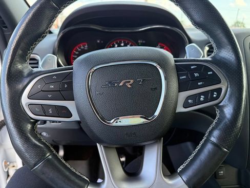 Used 2019 Dodge Durango SRT w/ Technology Group AWD/4WD image 30