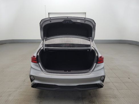 Used 2023 Kia Forte LXS image 29