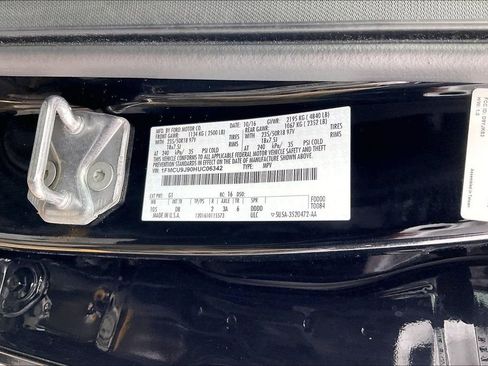 Used 2017 Ford Escape Titanium w/ Equipment Group 301A image 37