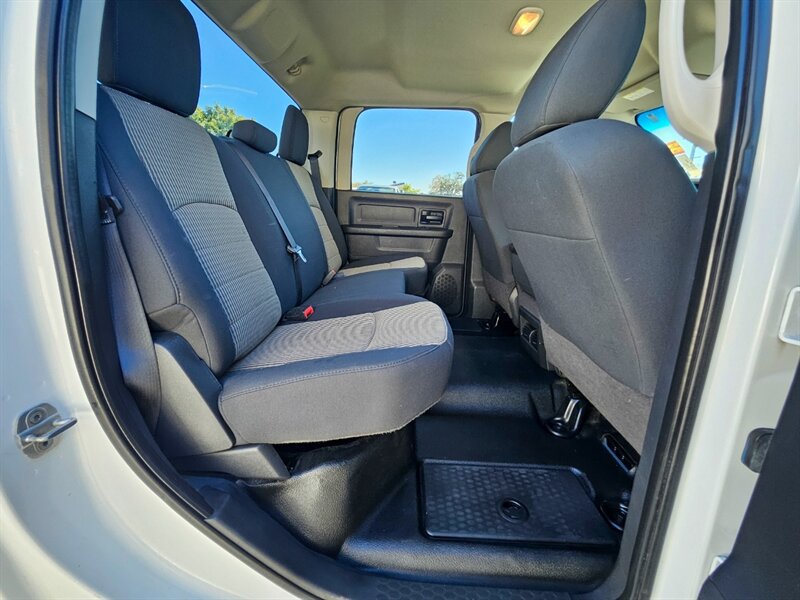 Used 2011 RAM 2500 ST w/ ST Popular Equipment Group AWD/4WD image 14
