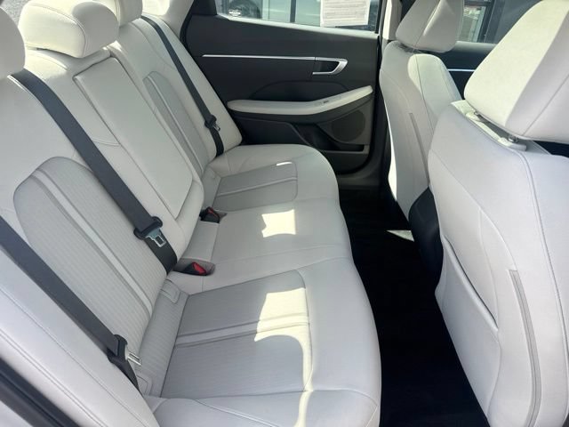 Used 2025 Hyundai Sonata SEL FWD image 23