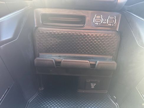 Used 2022 RAM 1500 Big Horn image 34