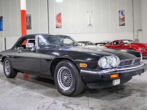 Used 1989 Jaguar XJS V12 Convertible image 28